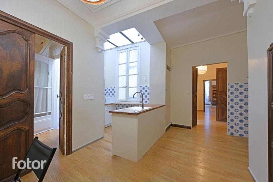 Superbe Appartement 95M2 Proche Arenes- Parking Offert Nîmes Exterior photo